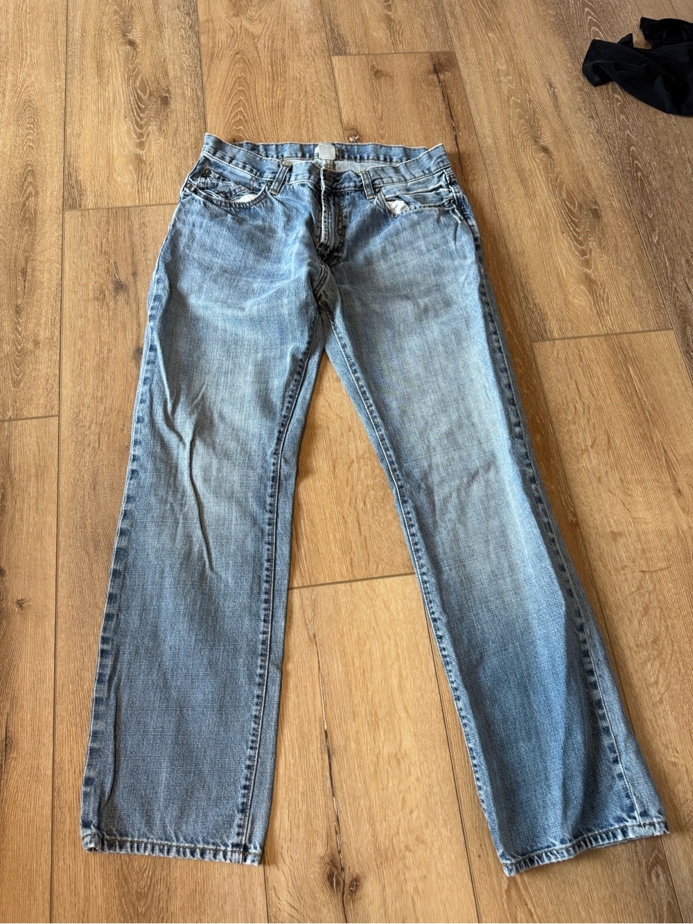 GAP ORIGINAL BOOTCUT WOMEN'S JEANS LIGHT WASH SIZE 32"X32"